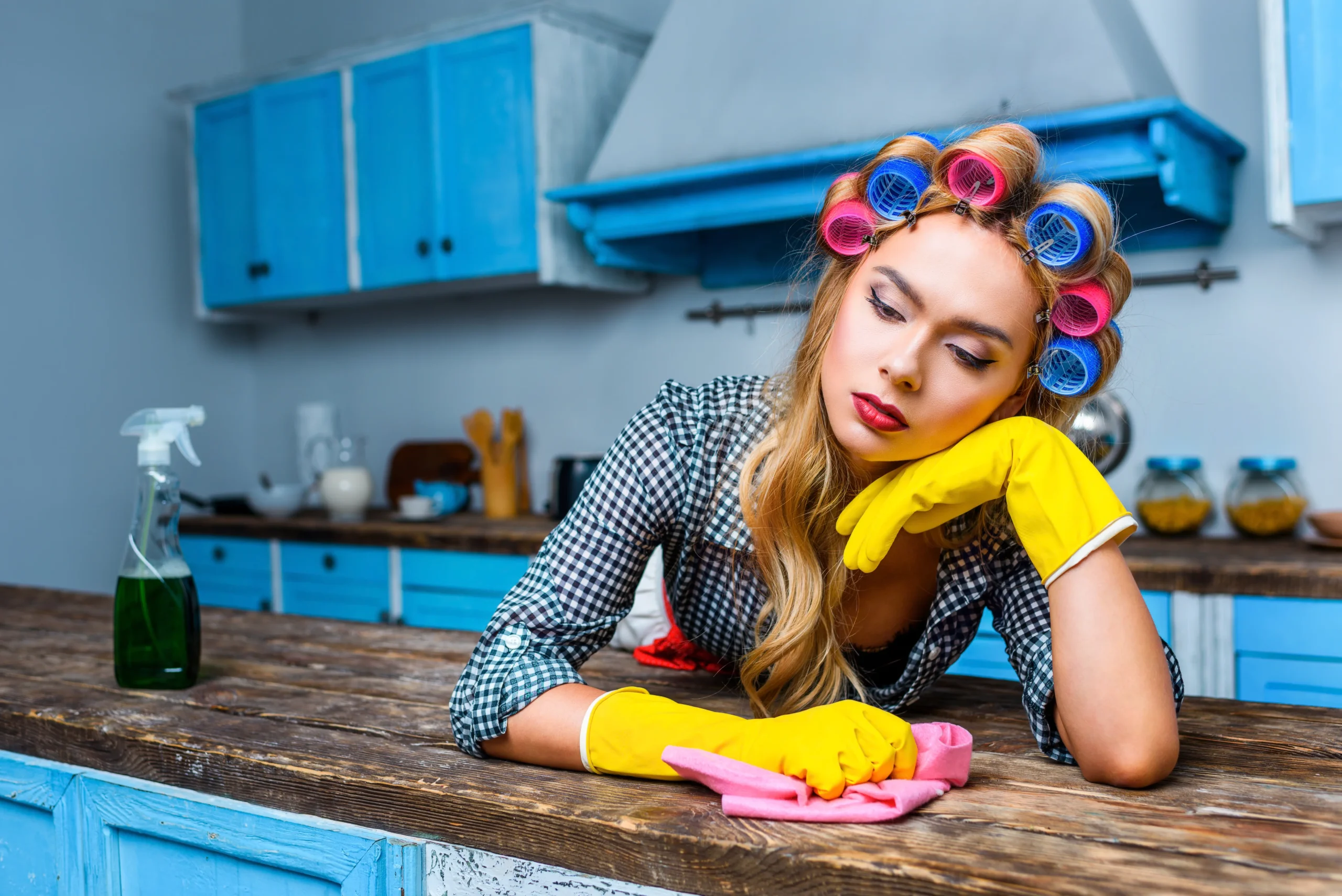 Gebäudereinigung & Gebäudeservice Pinneberg